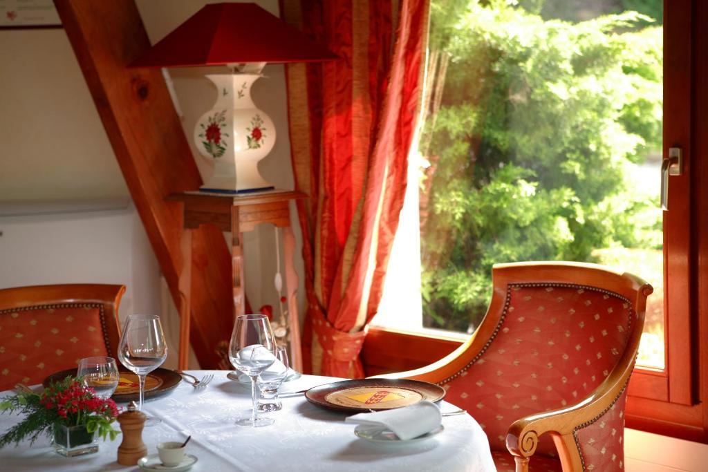 A L'Oree Du Bois Hotel Futeau Bagian luar foto